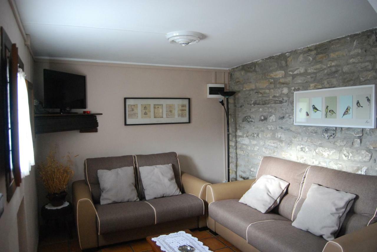 Casa Azon Villa Oliván Buitenkant foto